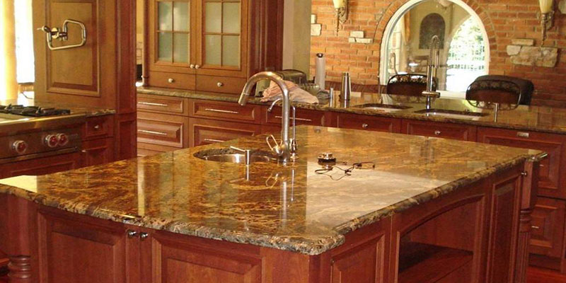 Here’s Why Your Kitchen Remodeling Project Should Include a New Island